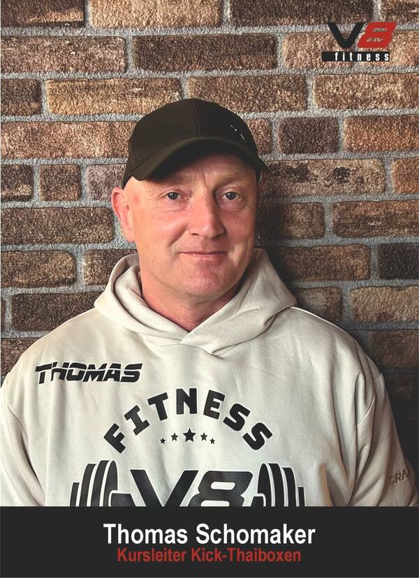 Thomas Schomacker, Kursleiter Kick-Thaiboxen im v8 fitness Soest